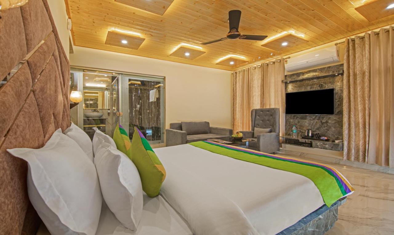 Treebo Ortus Residency 호텔 다람샬라 외부 사진